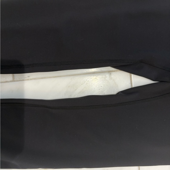 Lululemon Wunder Train High Rise Black Leggings Size 8 - Picture 6 of 10
